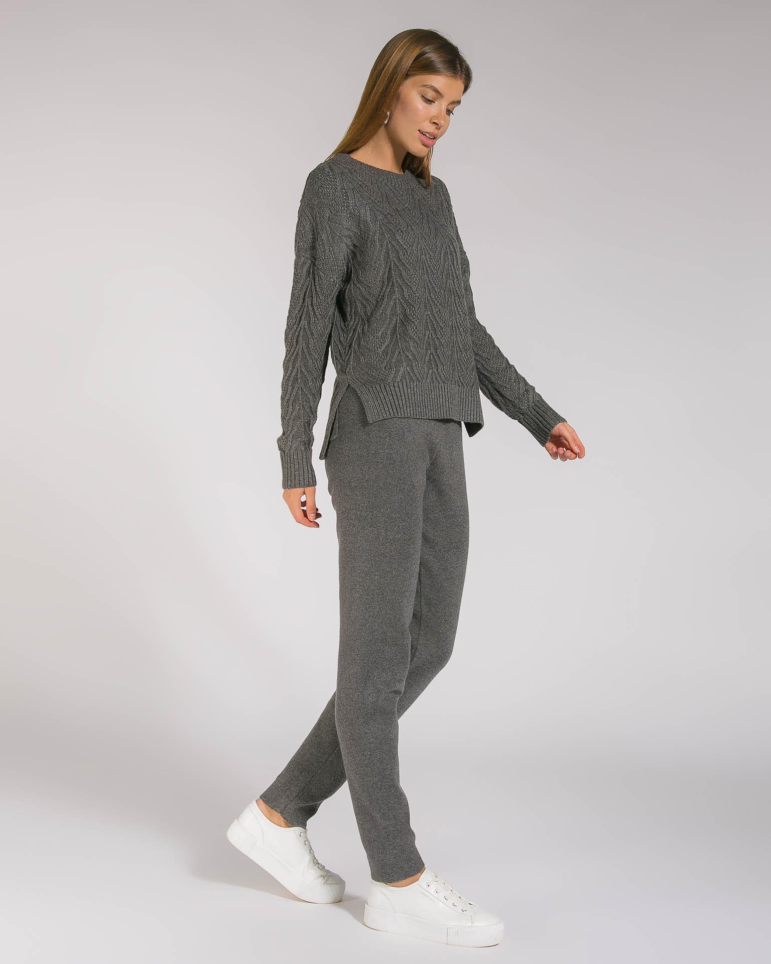 Костюм-двойка графитового оттенка 1