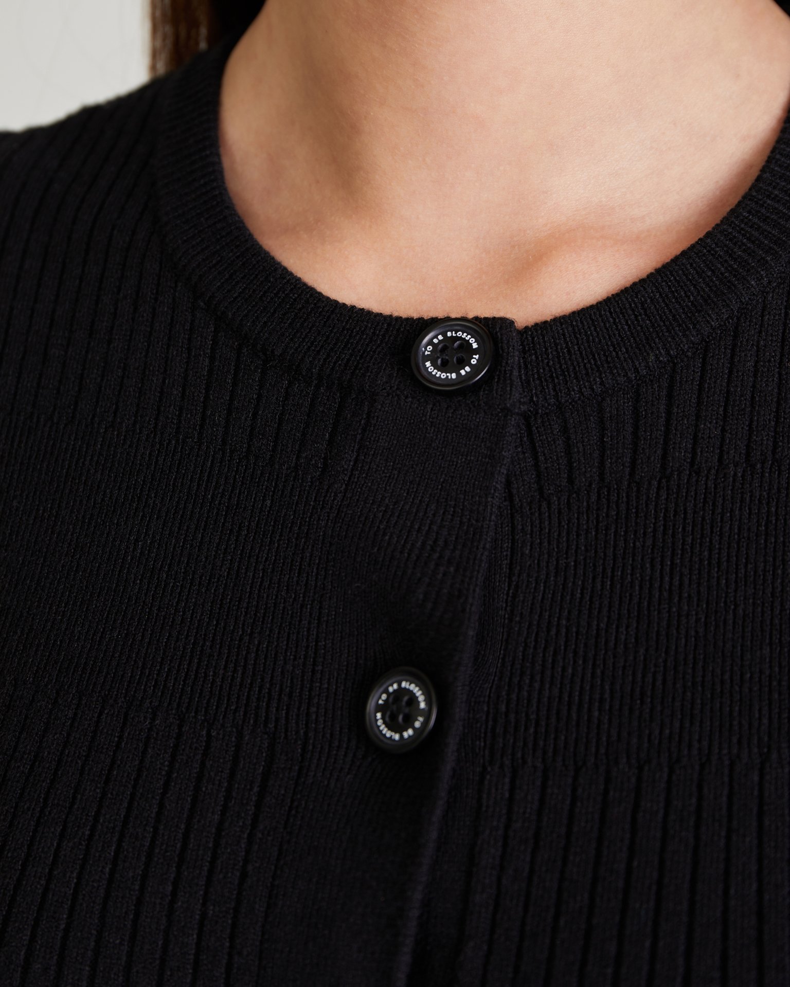 Черное короткое платье 6