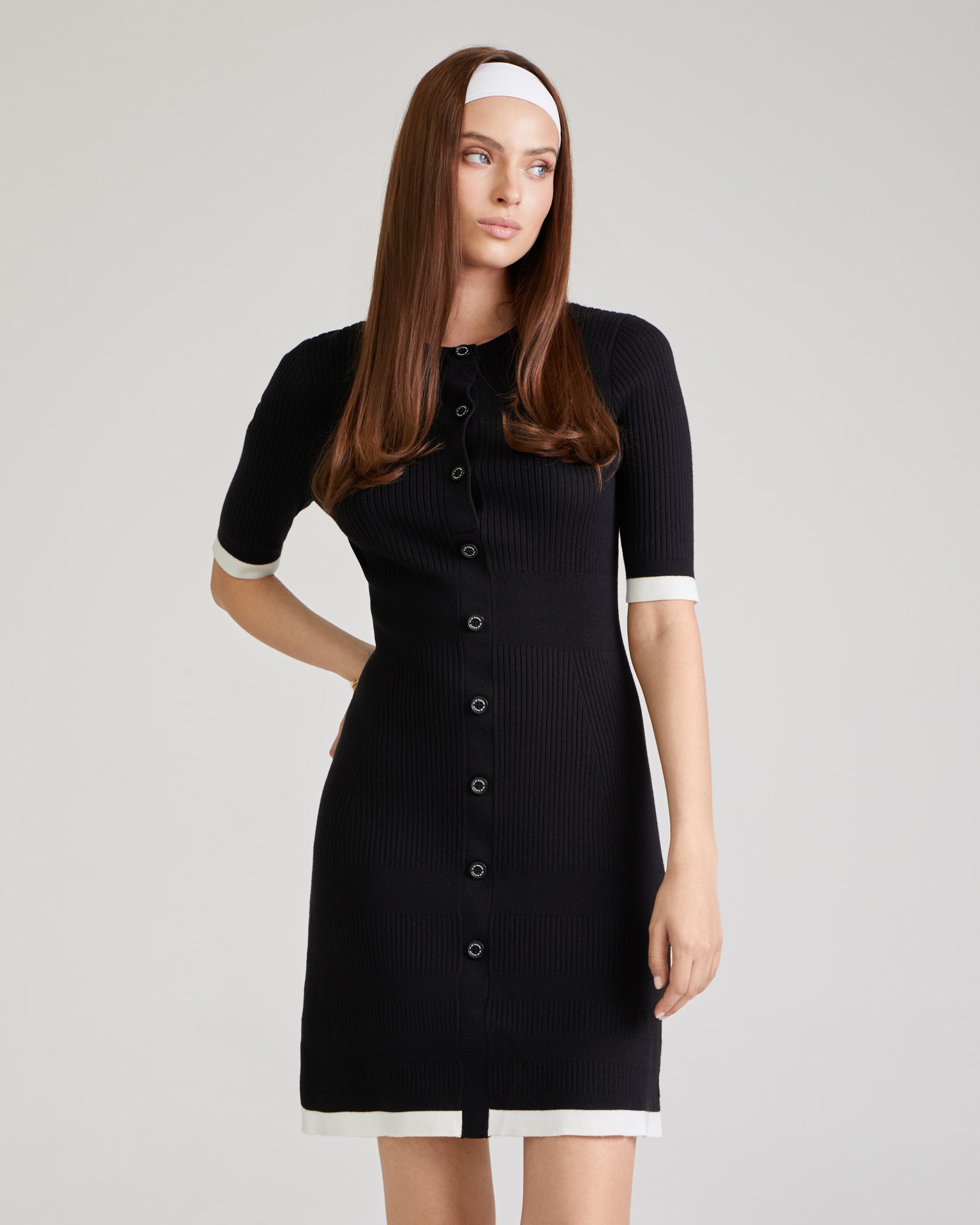 Черное короткое платье 1