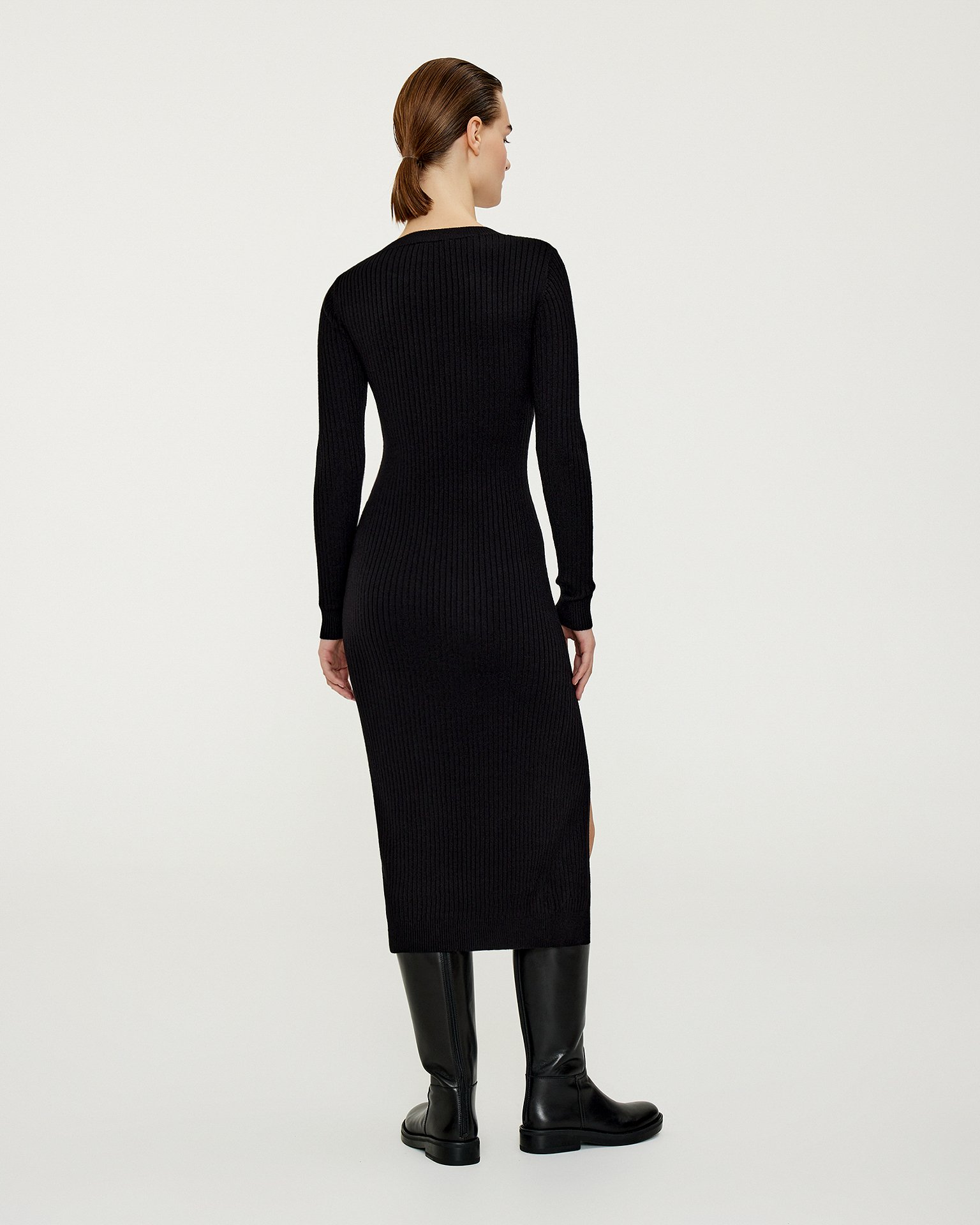 Черное платье из вискозы 3