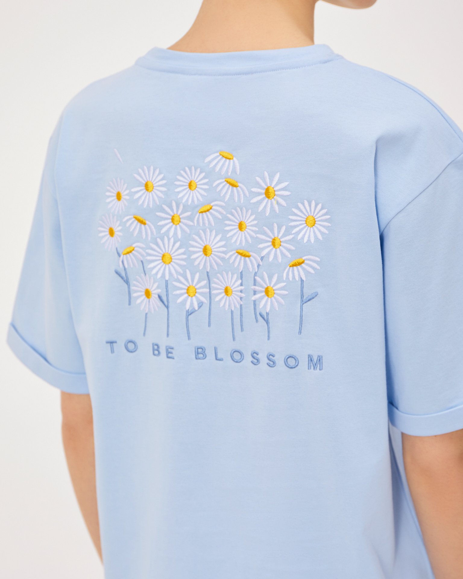 Футболка с орнаментом 6