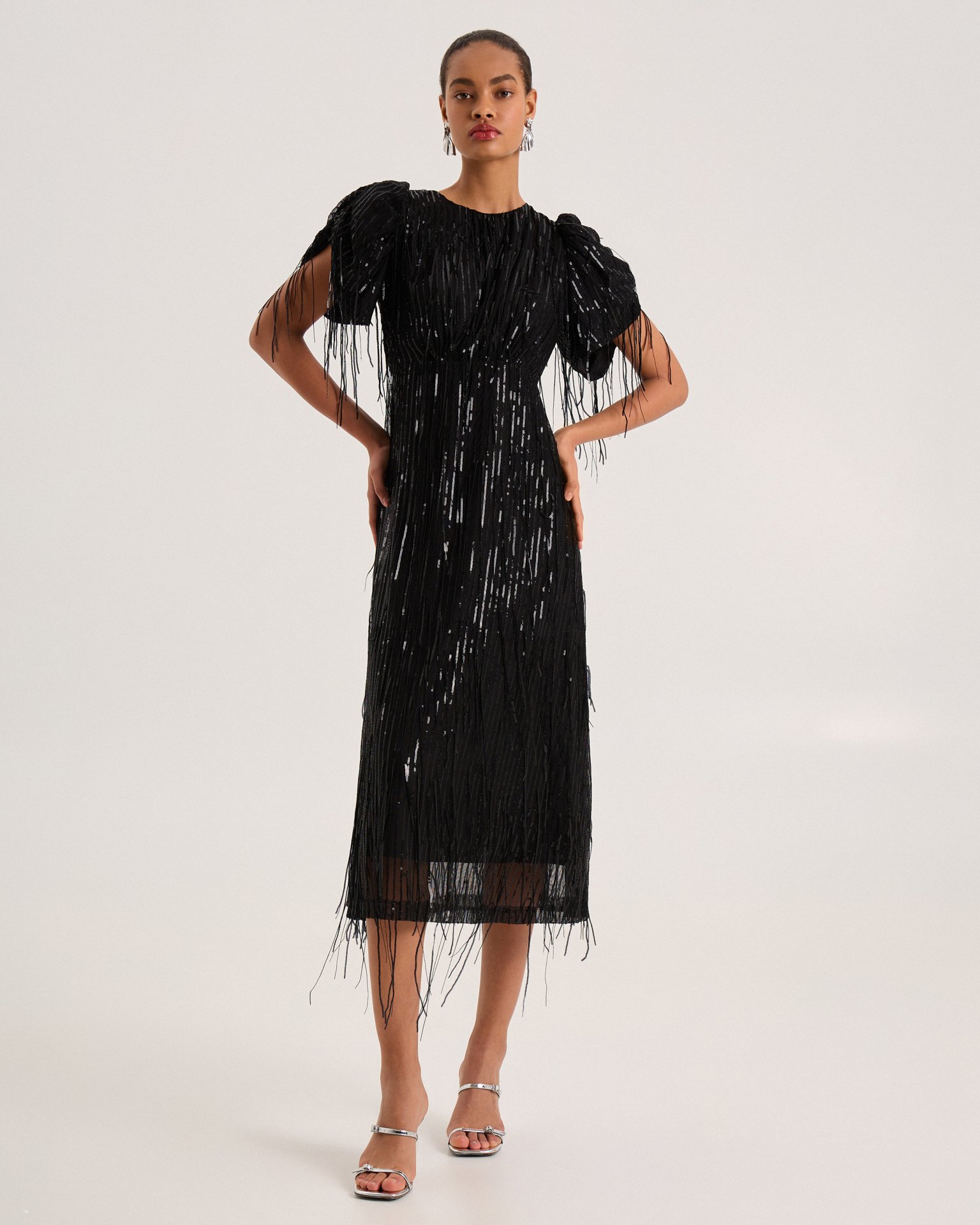 Платье с пайетками 3