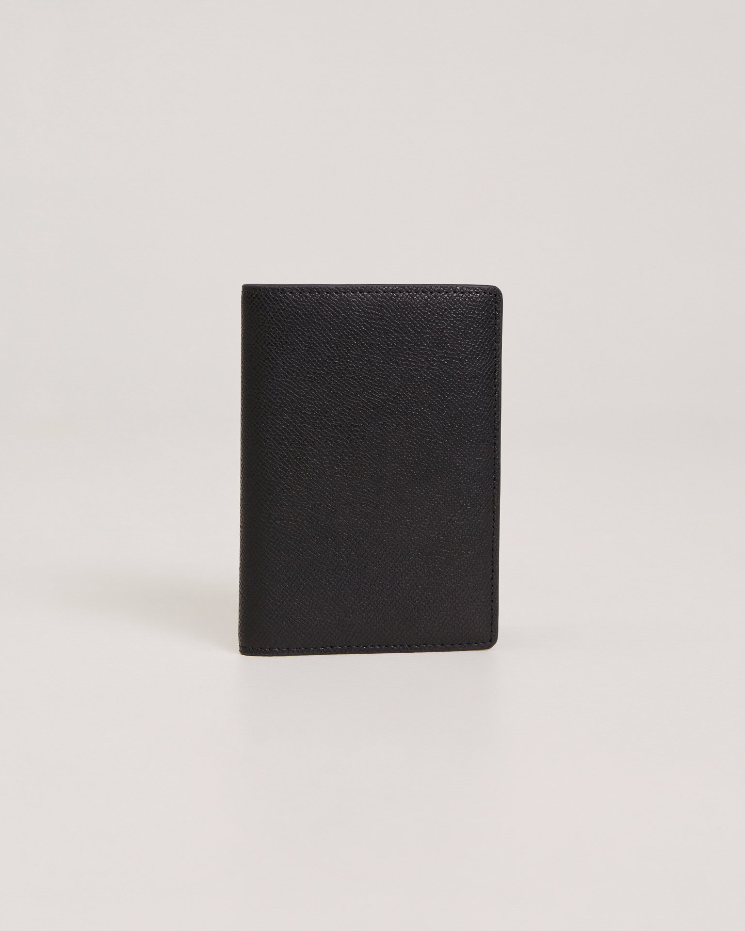 Обложка для паспорта из натуральной кожи 2