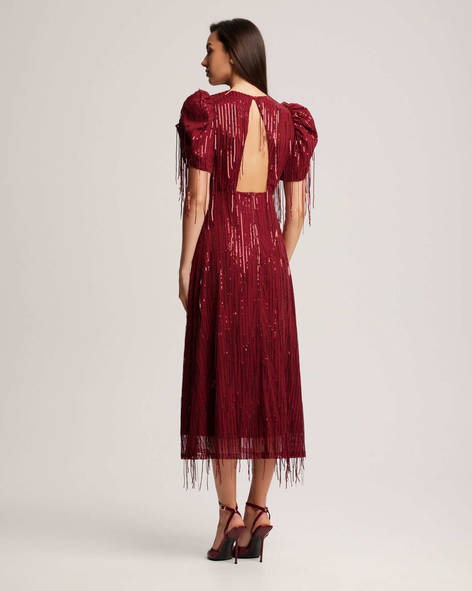 Платье с пайетками в винном цвете 6