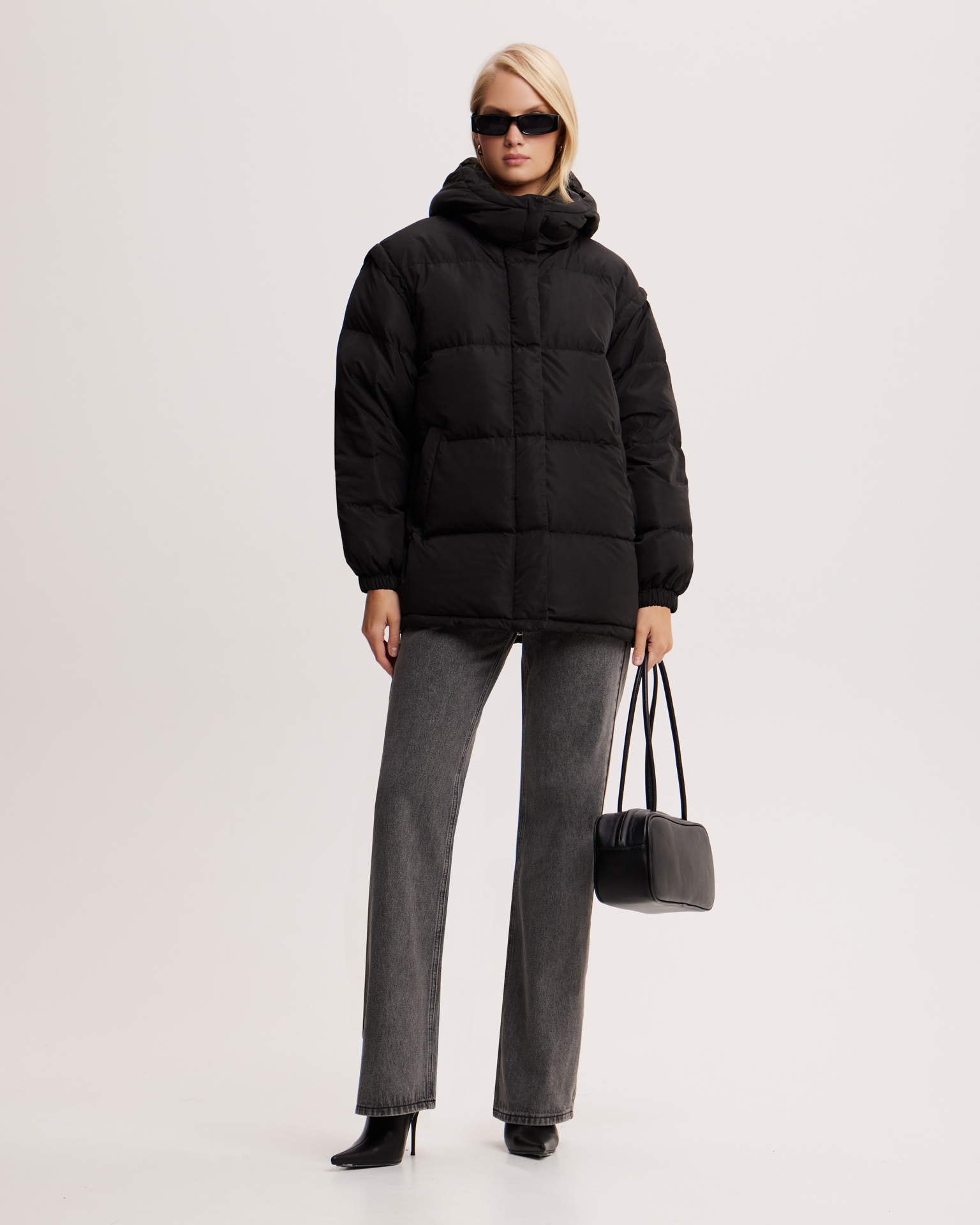 Удлиненная куртка в черном цвете 1