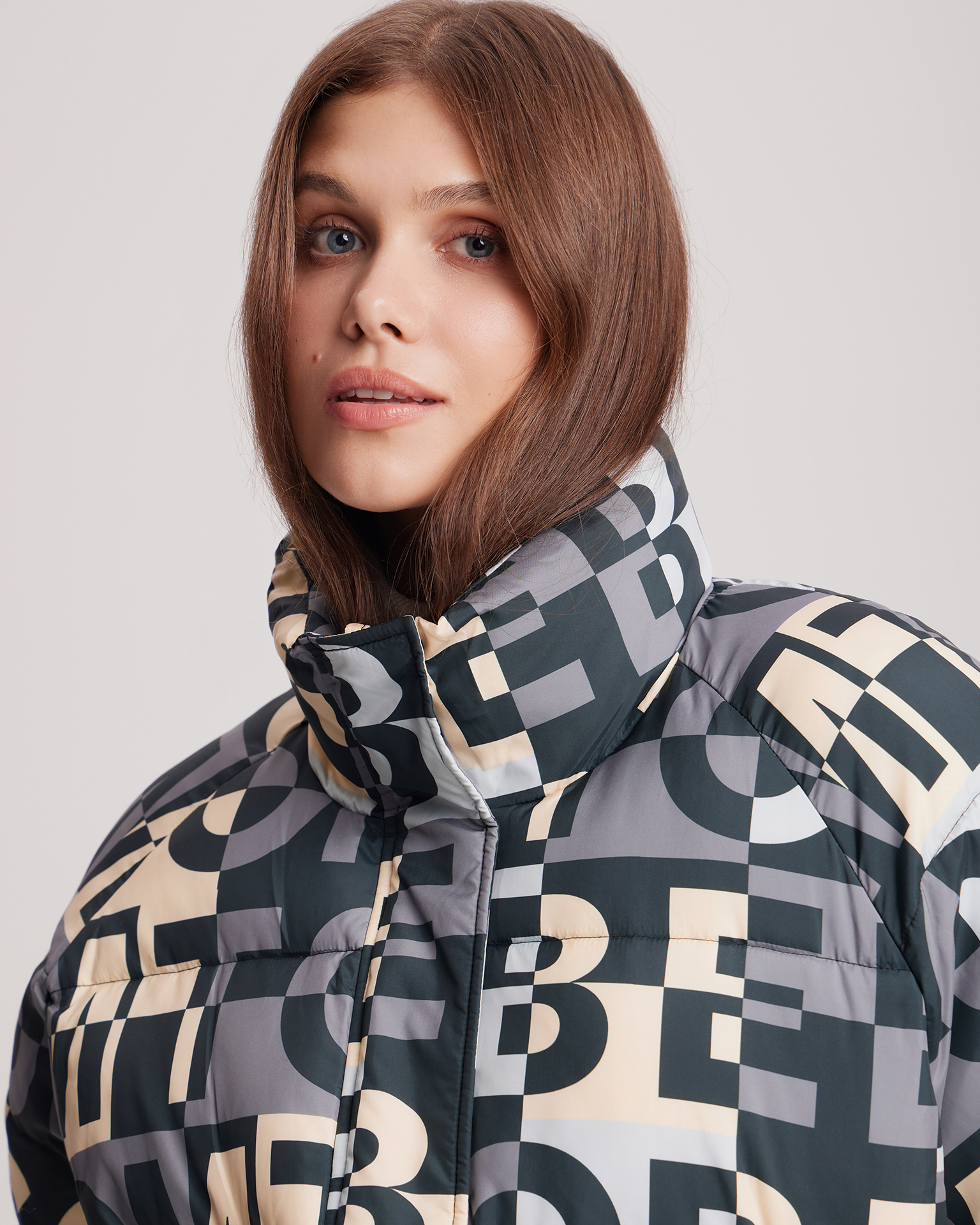 Пуховик с лимитированным принтом 6