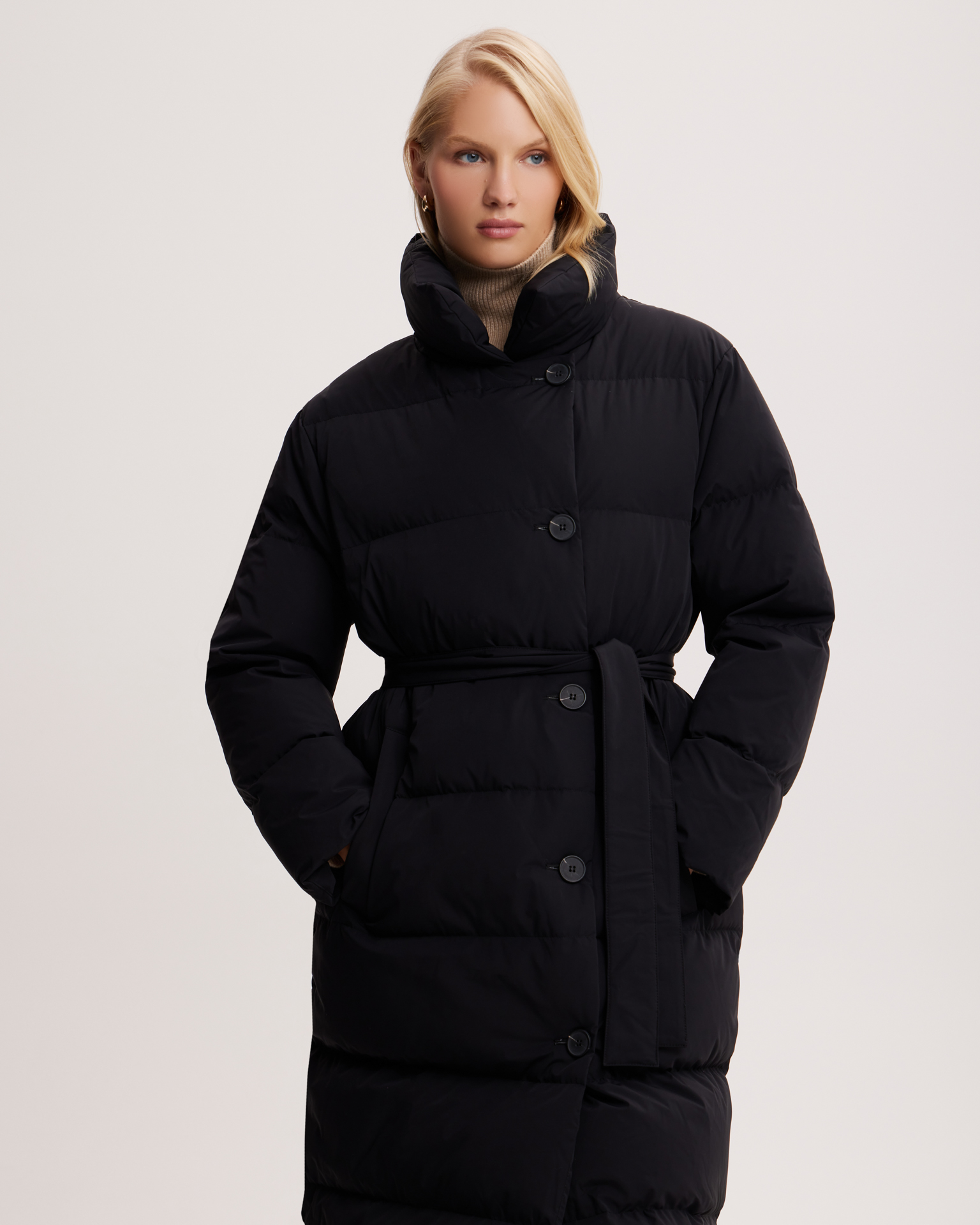 Пуховик с поясом 1